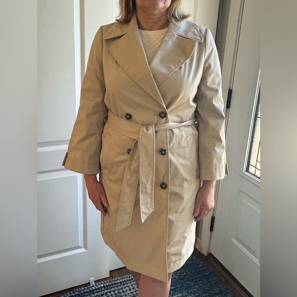 Banana Republic Limonta Tan Trench Coat